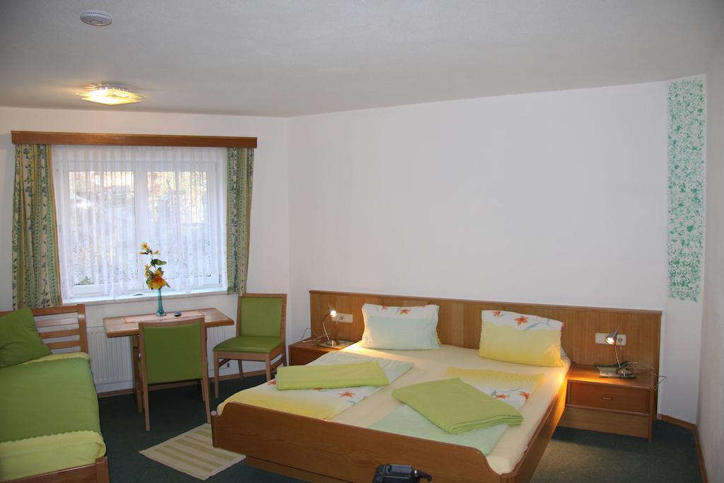 Pension Maier Флаттах Номер фото